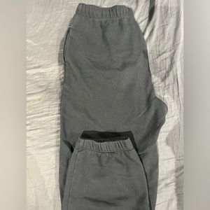 Washed out black / dark grey American Eagle sweatpants, Size M